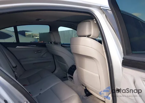 2013 BMW 5 Series 528I из США, поврежденный, VIN WBAXG5C58DD232145